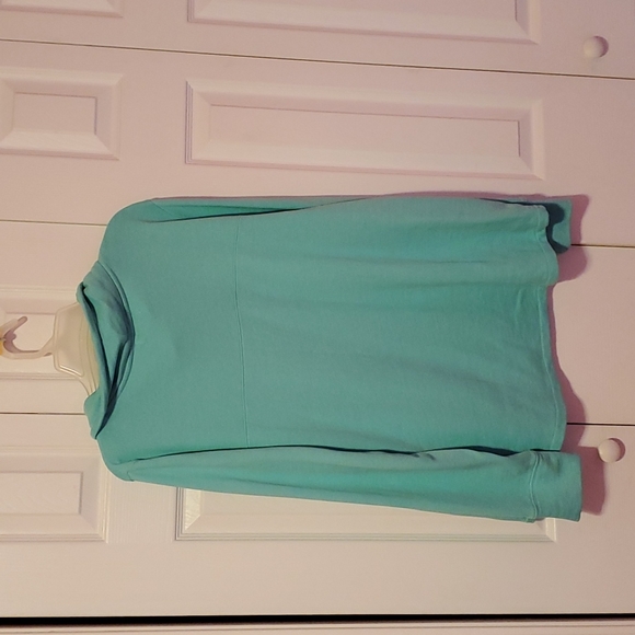 Vineyard Vines pullover - Picture 2 of 3